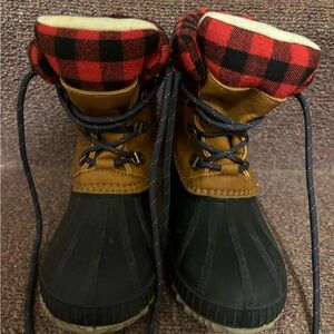 Gap Kids boots size 12/13